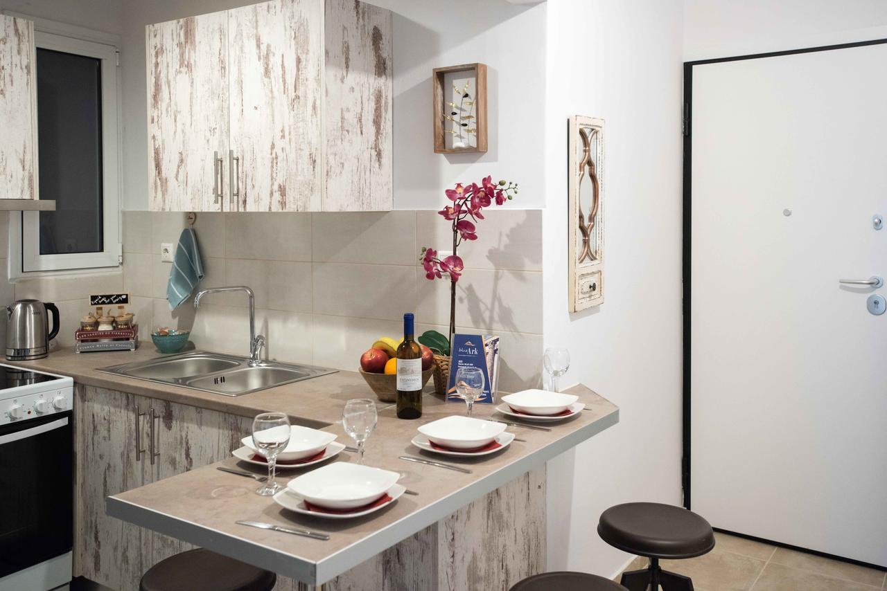 Blue Ark Stylish Athen
